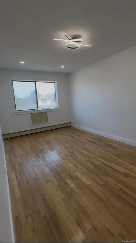 94-28 53 Avenue Elmhurst NY 11373