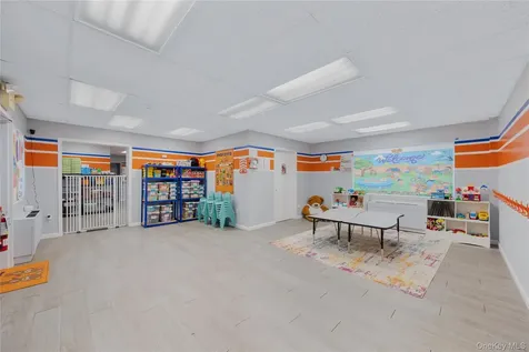 86 Maple Avenue New City NY 10956