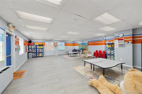 86 Maple Avenue New City NY 10956