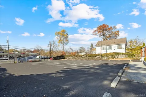 86 Maple Avenue New City NY 10956