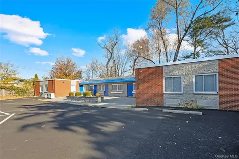 86 Maple Avenue New City NY 10956