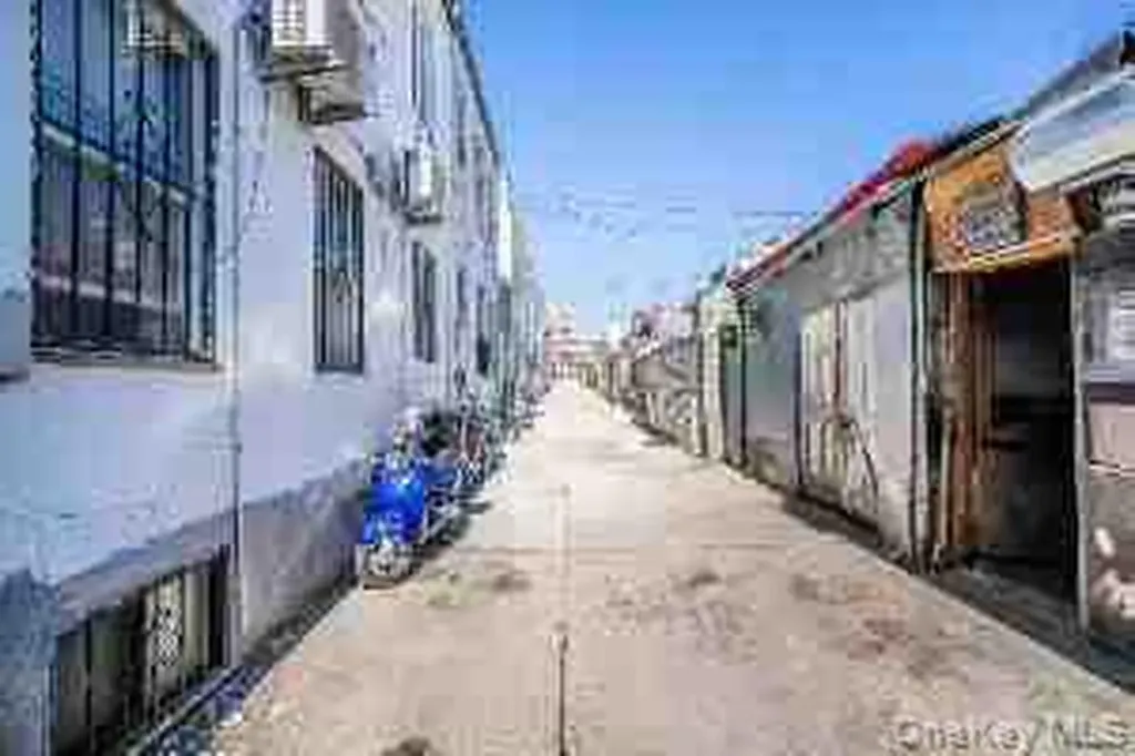 763 57th Street Brooklyn NY 11220