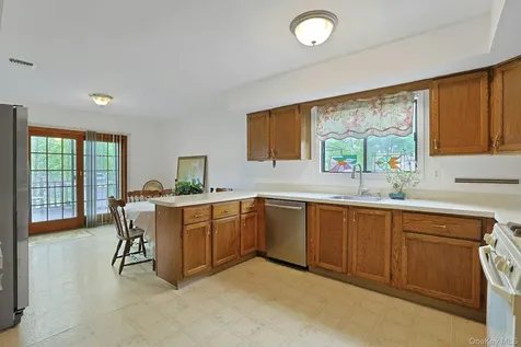 6 Gage Court Tappan NY 10983