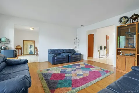 6 Gage Court Tappan NY 10983