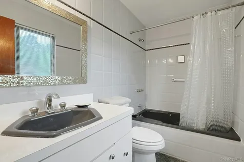 6 Gage Court Tappan NY 10983