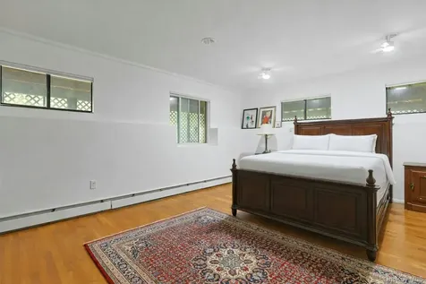 6 Gage Court Tappan NY 10983