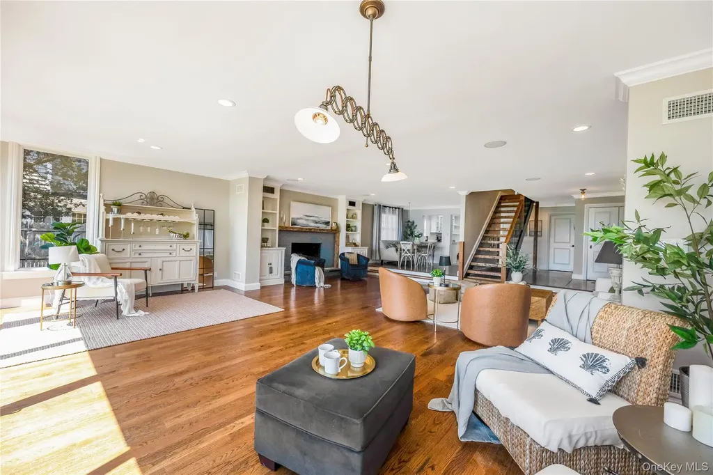 145 Asharoken Avenue Northport NY 11768