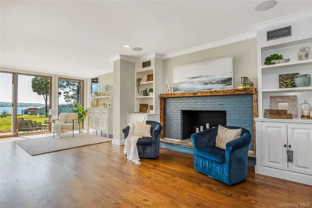 145 Asharoken Avenue Northport NY 11768