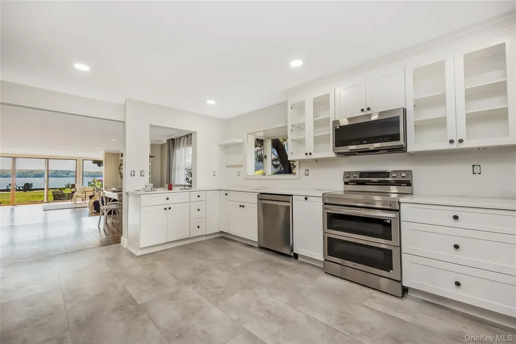 145 Asharoken Avenue Northport NY 11768