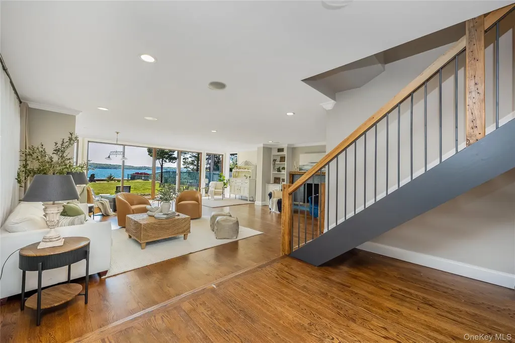 145 Asharoken Avenue Northport NY 11768