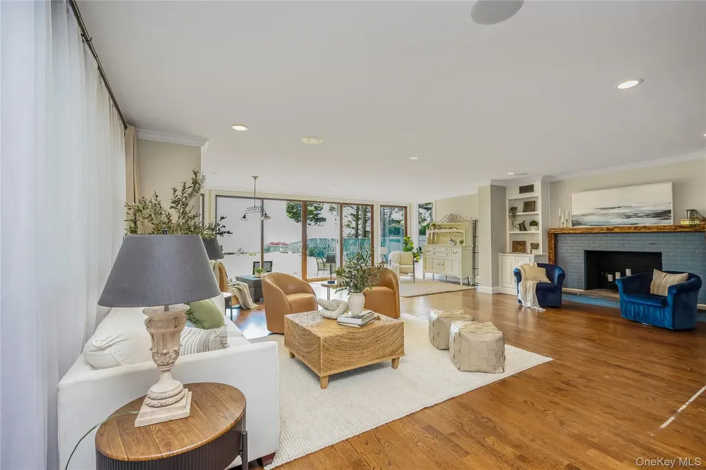 145 Asharoken Avenue Northport NY 11768