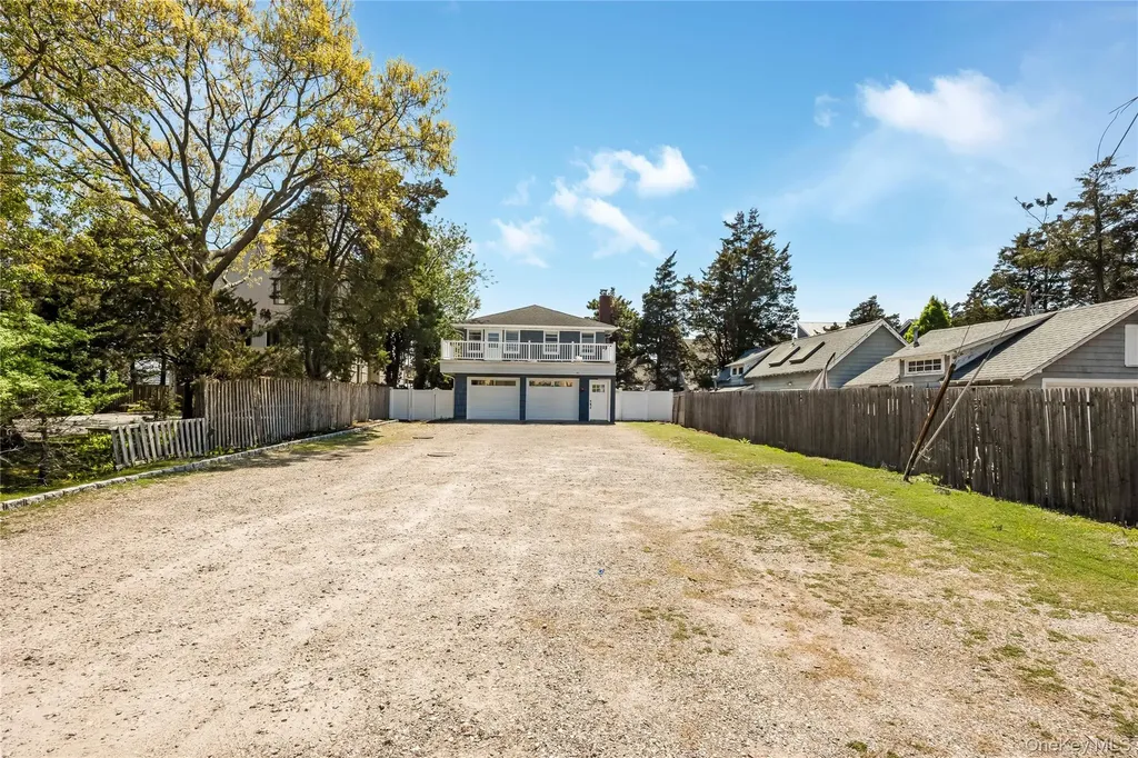 145 Asharoken Avenue Northport NY 11768