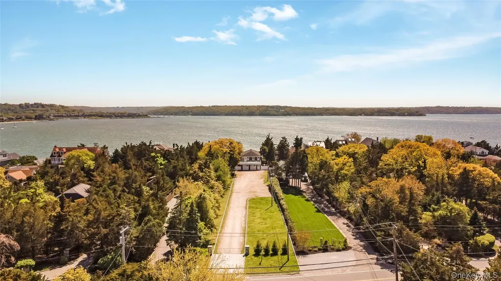 145 Asharoken Avenue Northport NY 11768