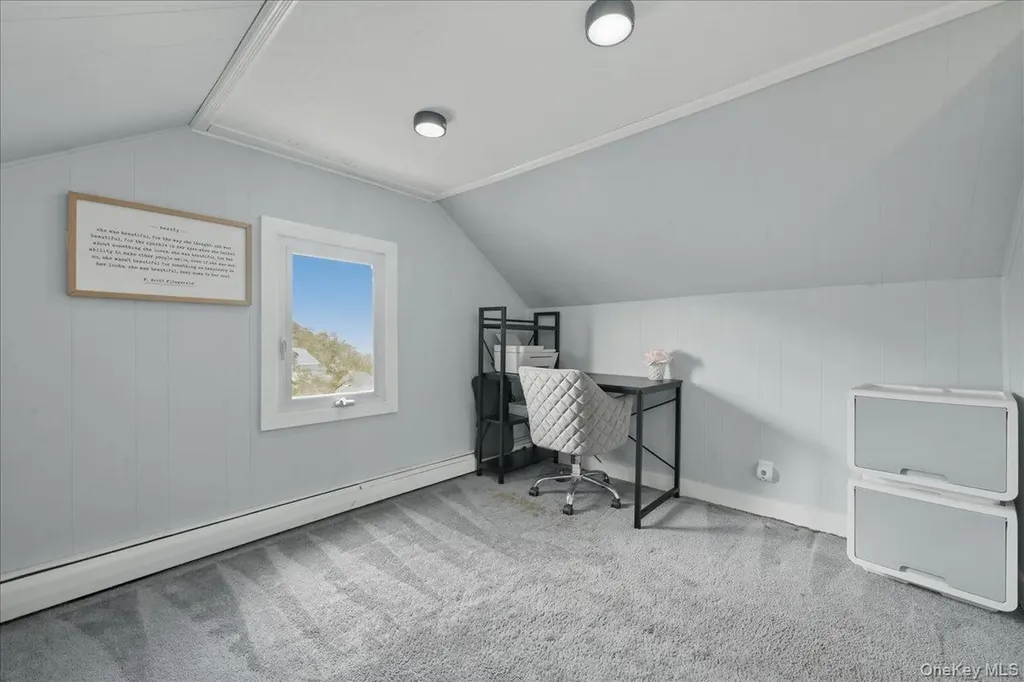 36 Pine Street Islip NY 11751