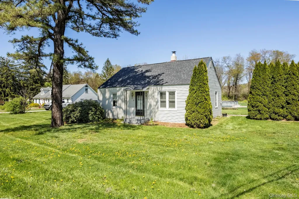 17 Plymouth Rock Road Dover Plains NY 12522