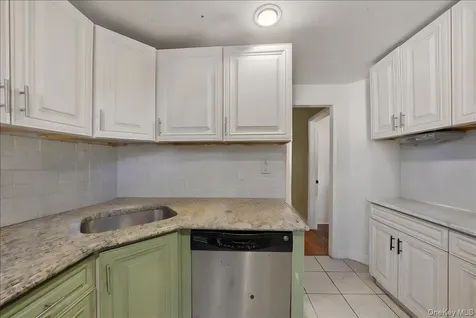 460 S 1st Avenue Mount Vernon NY 10550