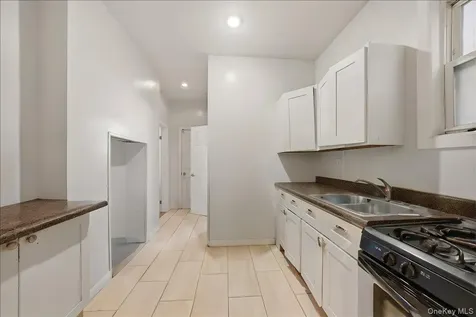460 S 1st Avenue Mount Vernon NY 10550
