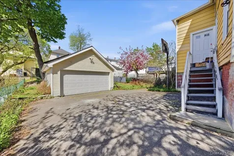 460 S 1st Avenue Mount Vernon NY 10550