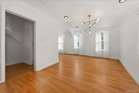 460 S 1st Avenue Mount Vernon NY 10550