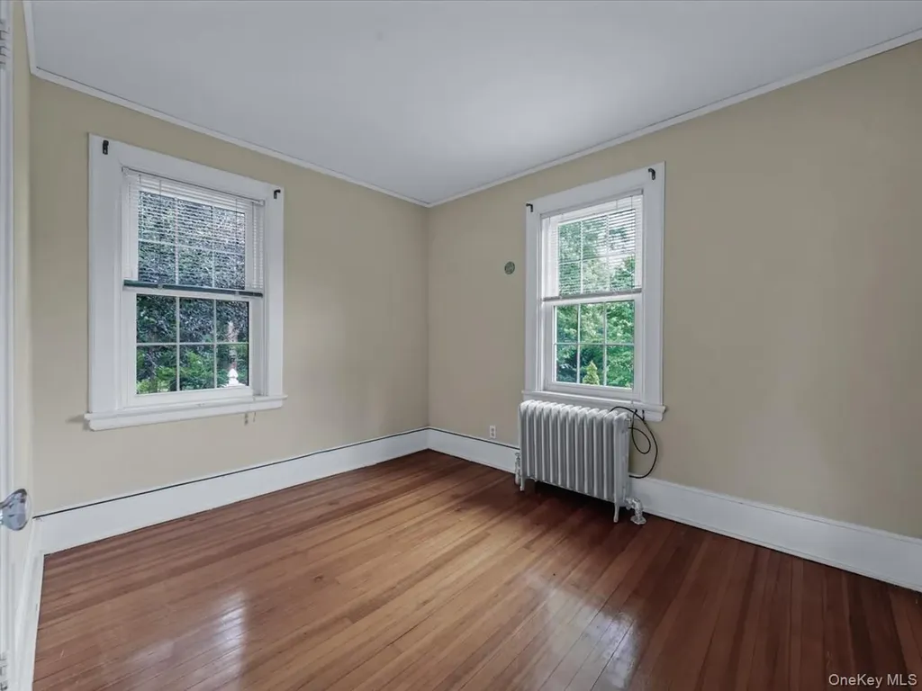 44 Arbor Place Glen Cove NY 11542