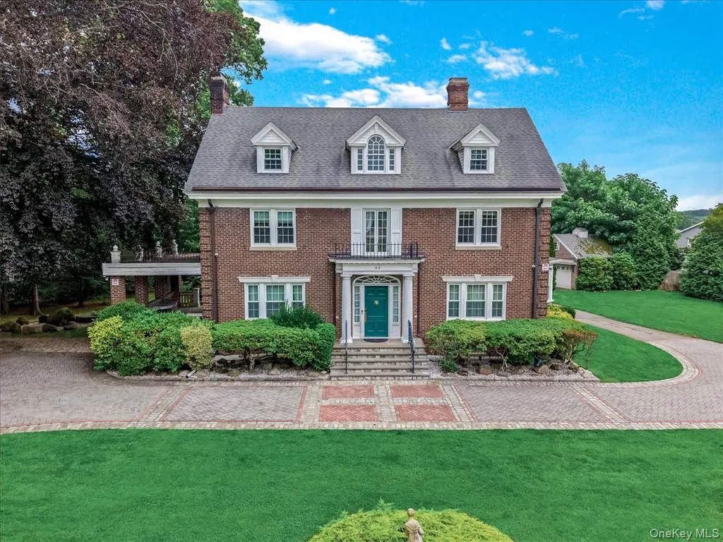 44 Arbor Place Glen Cove NY 11542