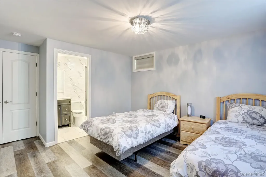 24 Park Avenue Monsey NY 10952