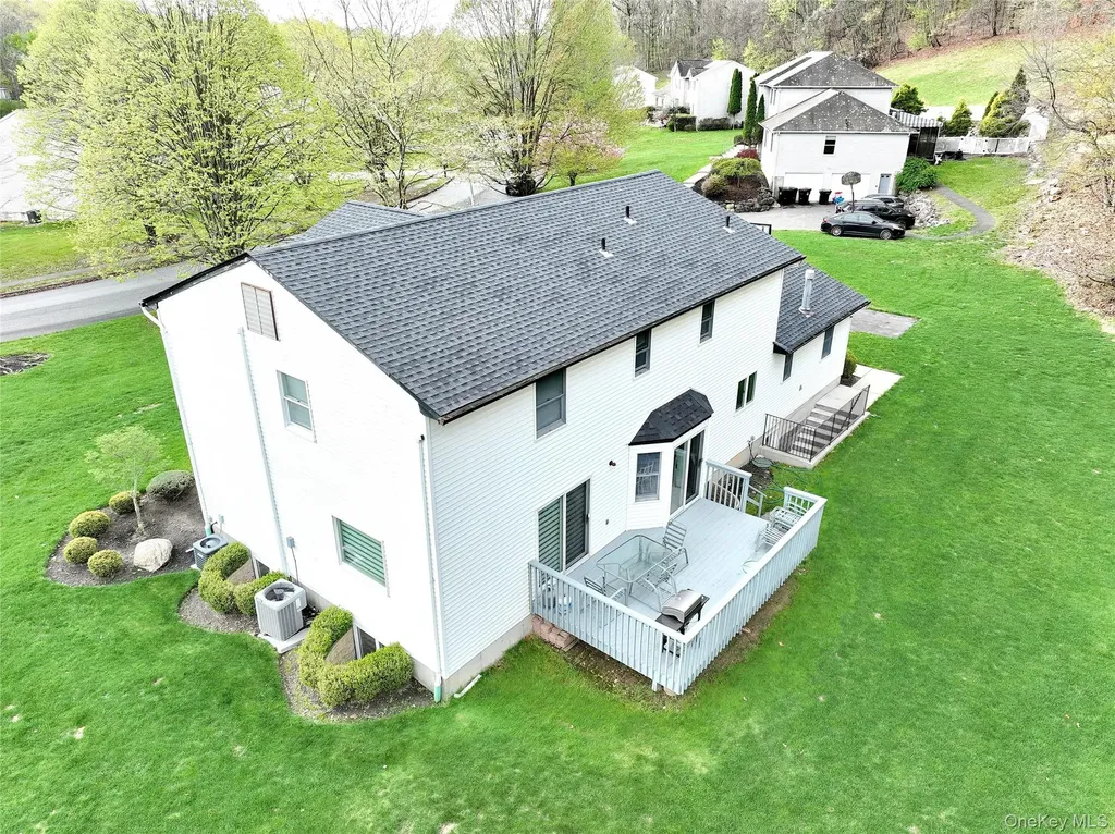 24 Park Avenue Monsey NY 10952