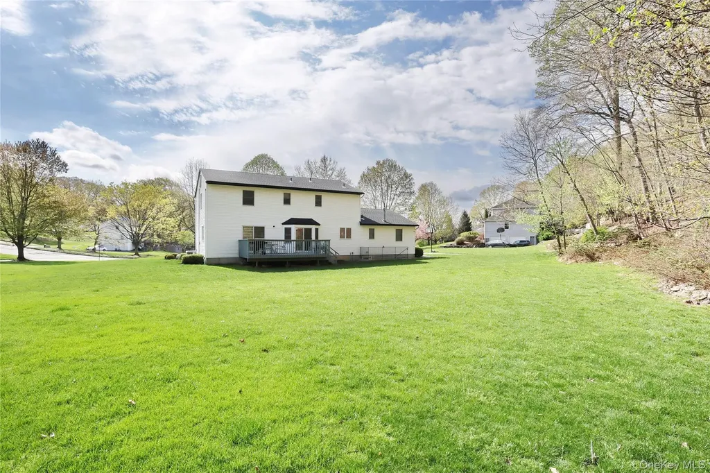 24 Park Avenue Monsey NY 10952