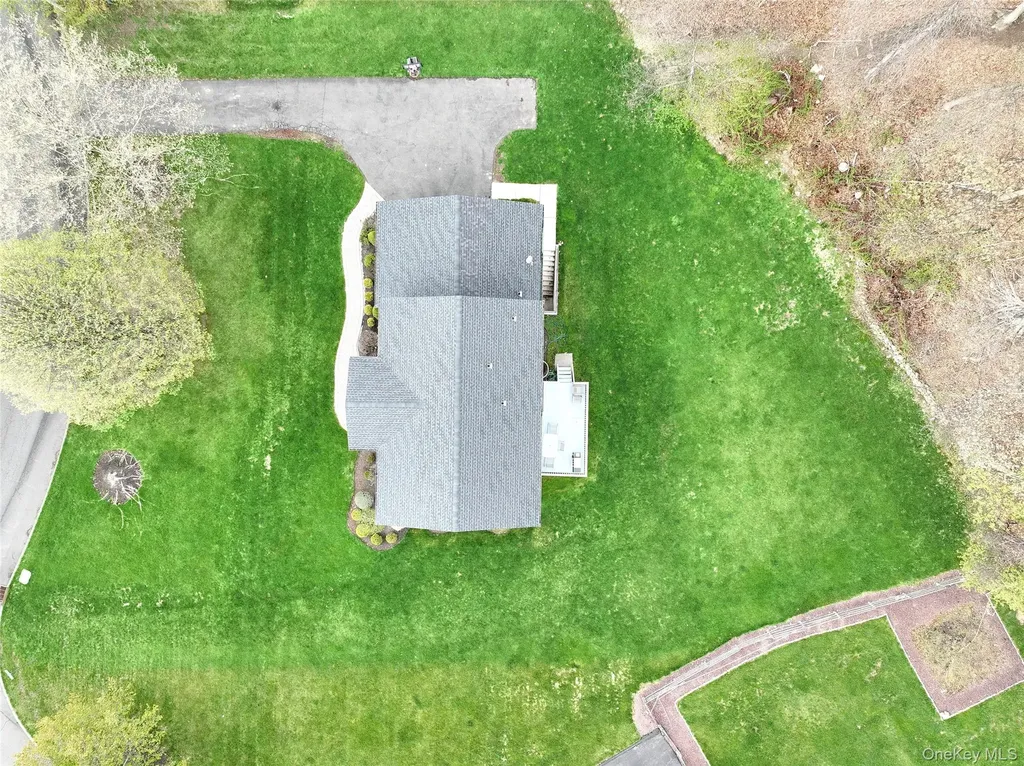 24 Park Avenue Monsey NY 10952