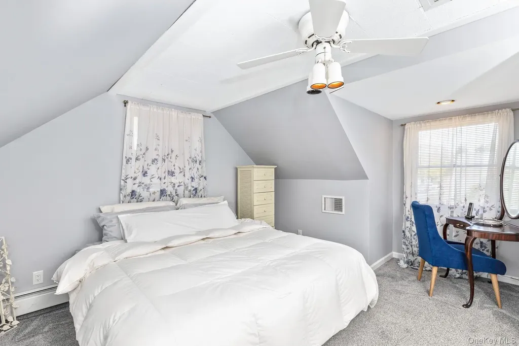 268 7th Avenue Saint James NY 11780
