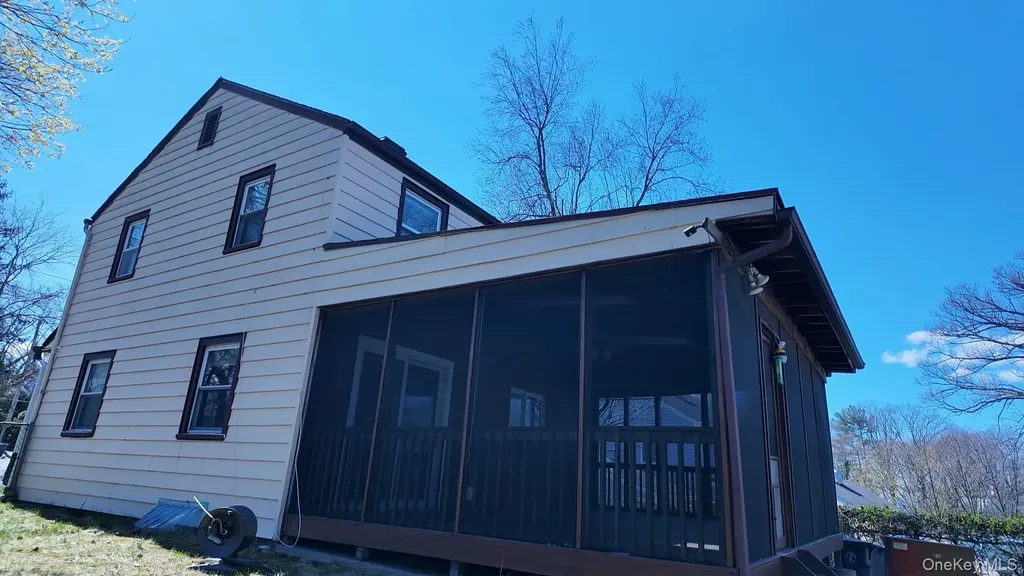 40 Greenvale Circle White Plains NY 10607