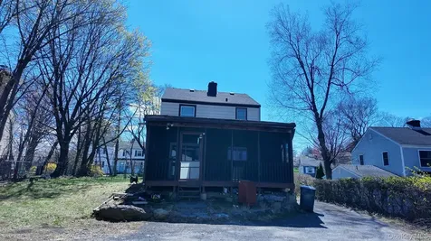 40 Greenvale Circle White Plains NY 10607