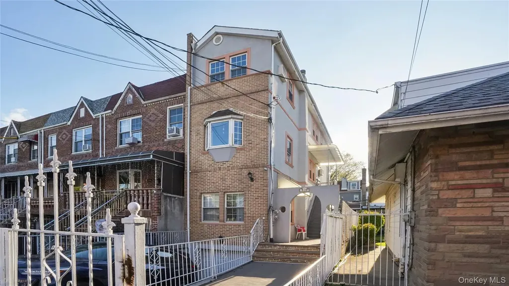 514 E 53rd Street Brooklyn NY 11203