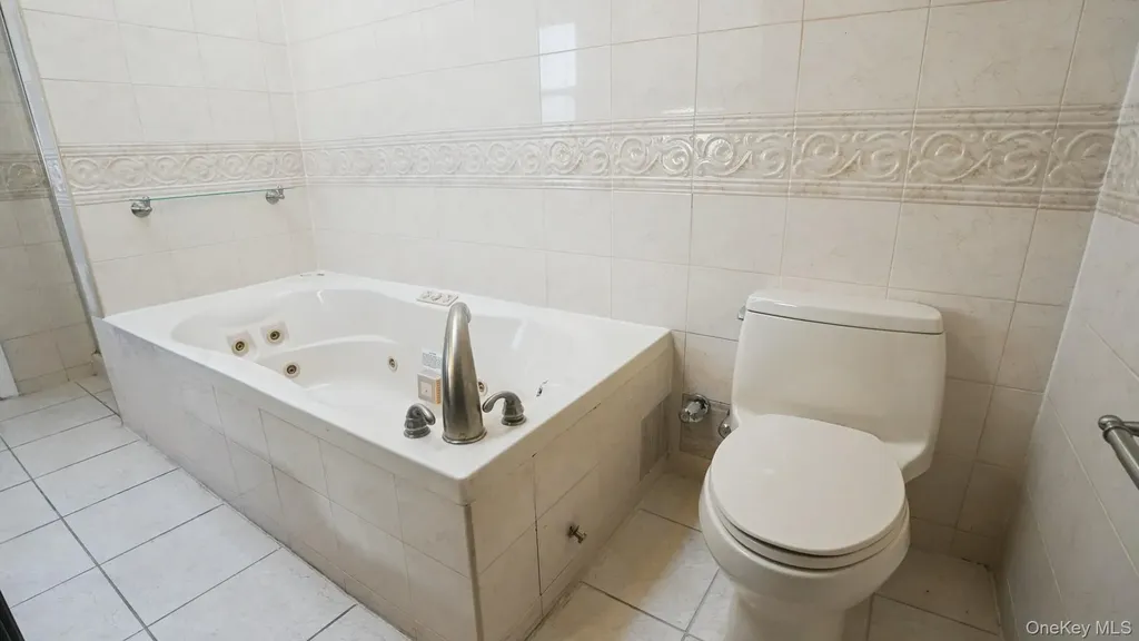 514 E 53rd Street Brooklyn NY 11203