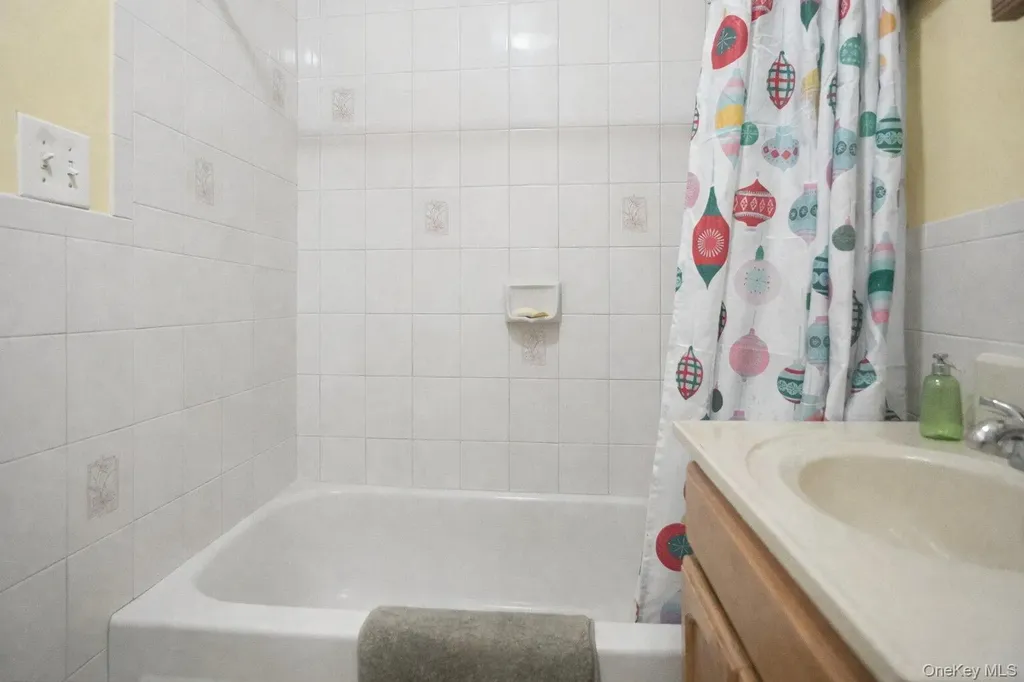 514 E 53rd Street Brooklyn NY 11203