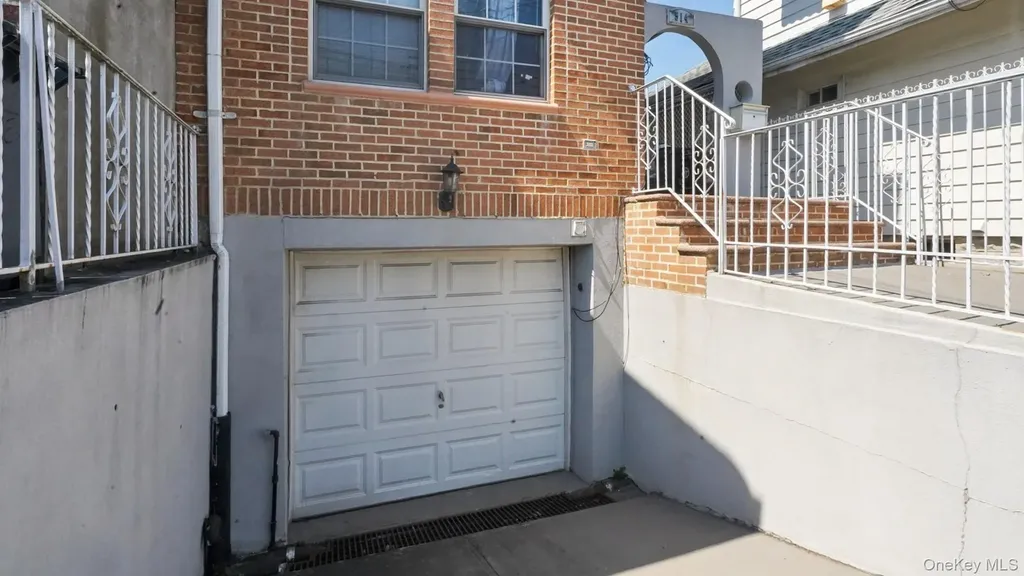 514 E 53rd Street Brooklyn NY 11203
