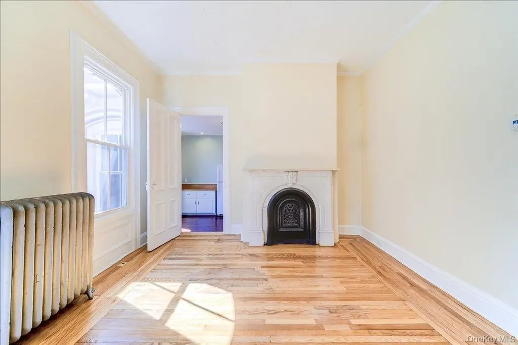 25 Balding Avenue Poughkeepsie NY 12601