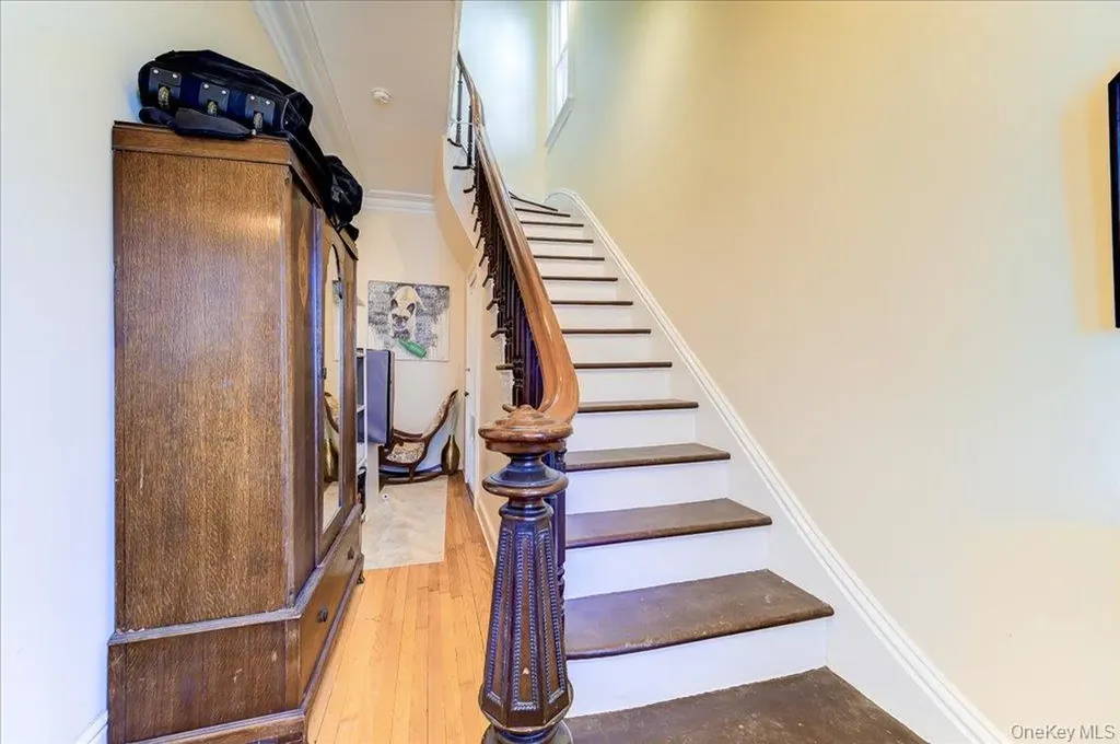 25 Balding Avenue Poughkeepsie NY 12601