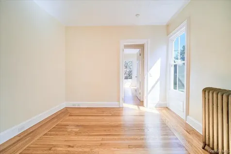 25 Balding Avenue Poughkeepsie NY 12601