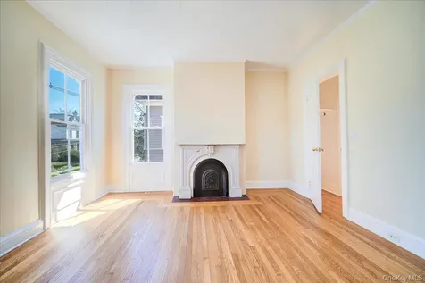 25 Balding Avenue Poughkeepsie NY 12601