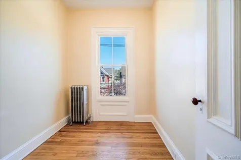 25 Balding Avenue Poughkeepsie NY 12601