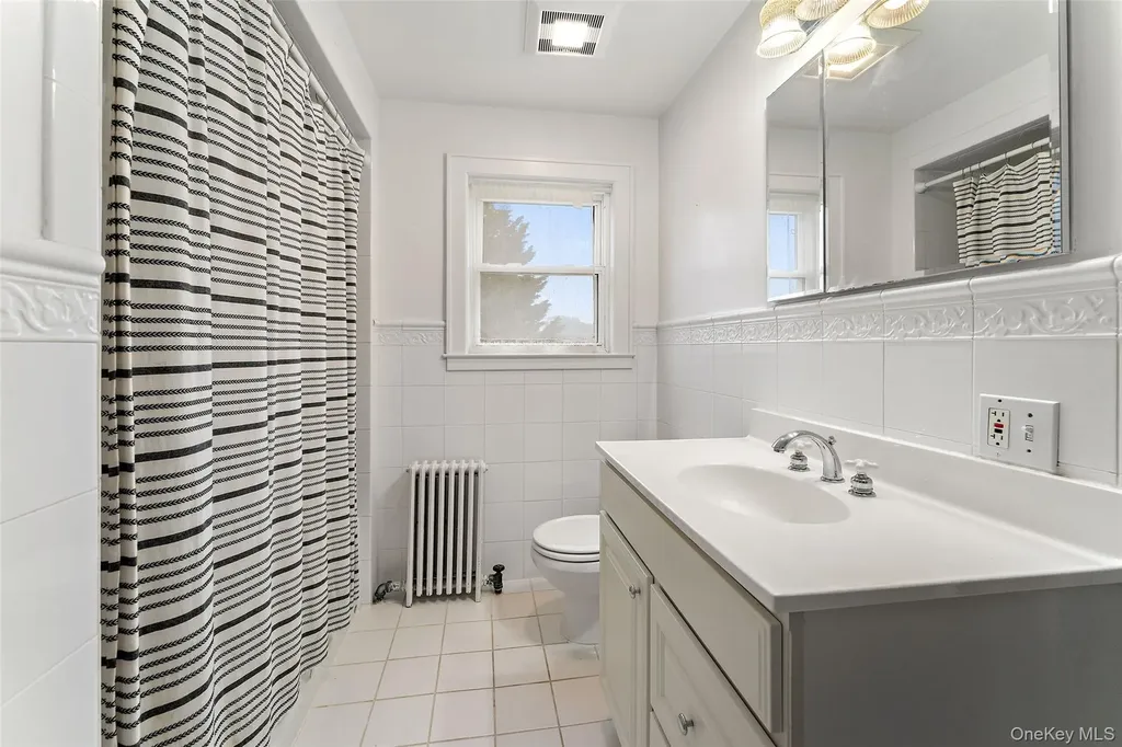 1408 Shelbourne Avenue Mamaroneck NY 10543
