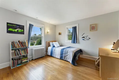 1408 Shelbourne Avenue Mamaroneck NY 10543