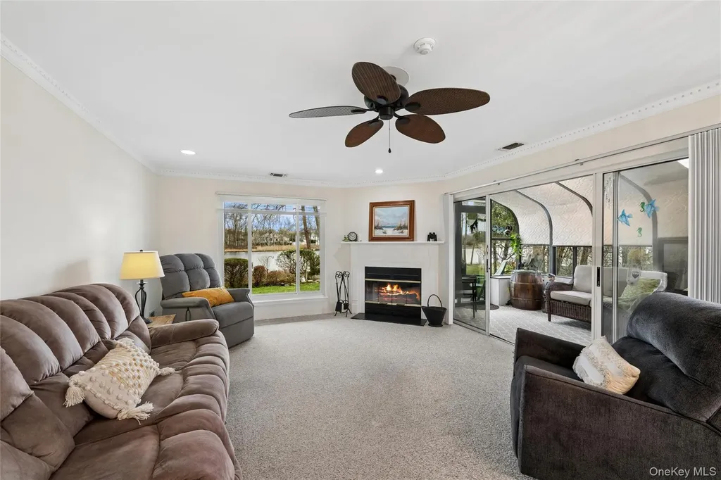 248 River Drive Moriches NY 11955
