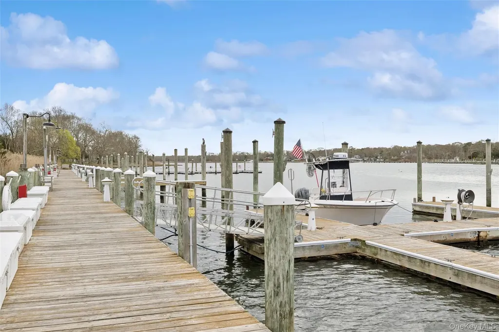 248 River Drive Moriches NY 11955