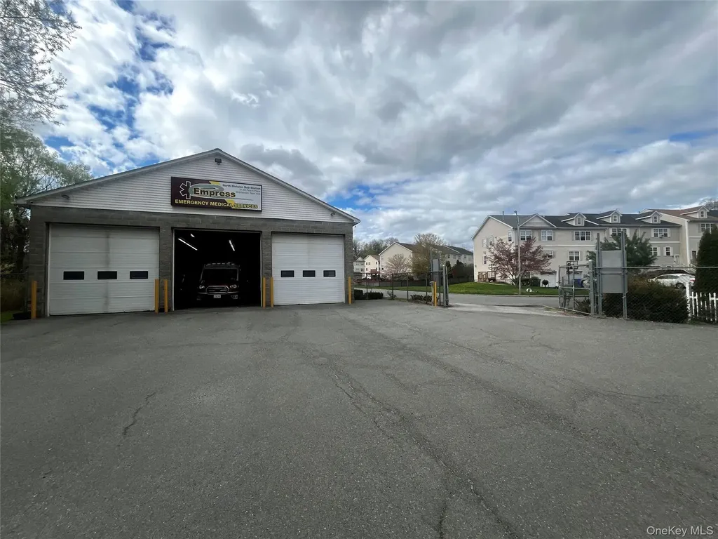 31-59 Peach Place Middletown NY 10940
