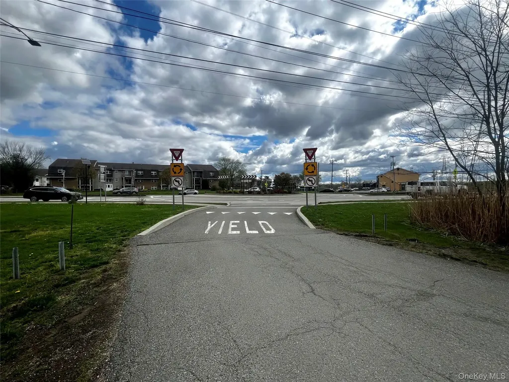31-59 Peach Place Middletown NY 10940