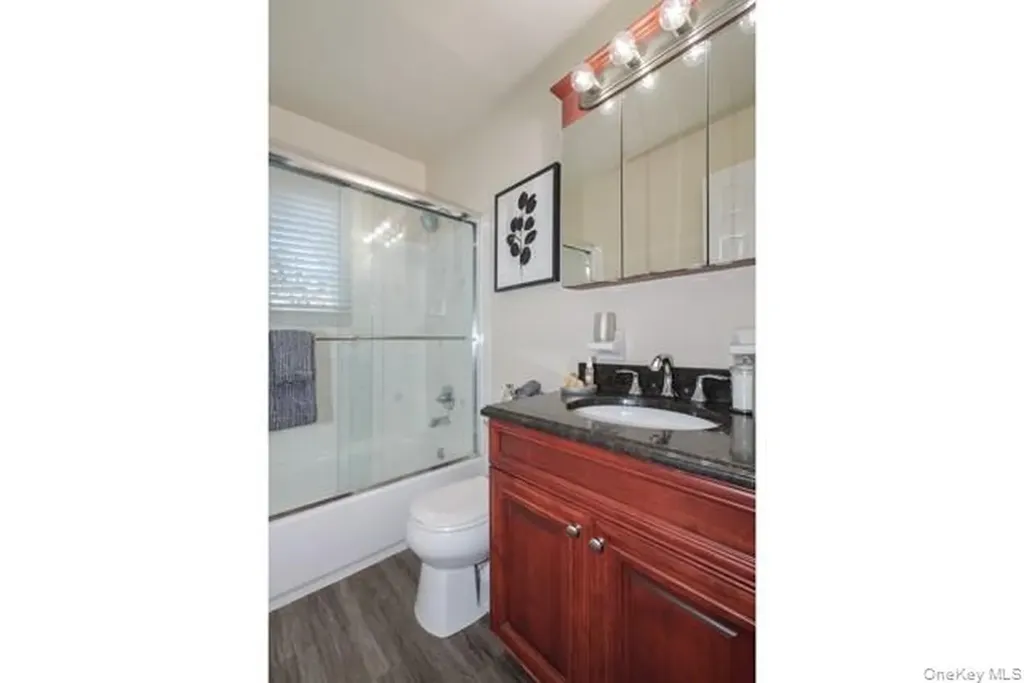 675 Conklin Street Farmingdale NY 11735
