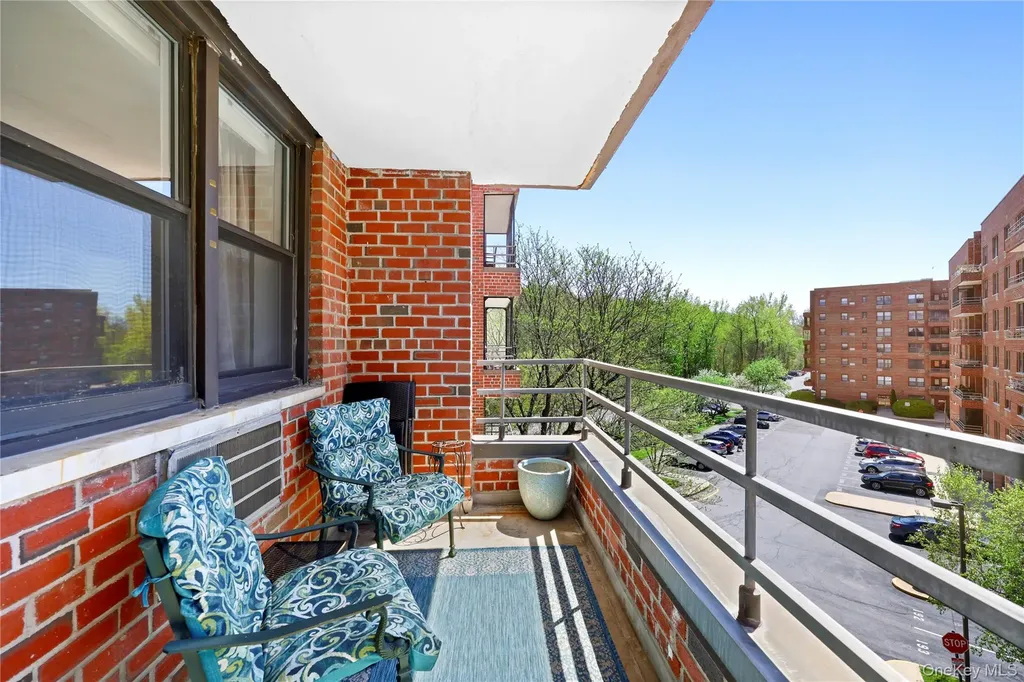 70 Barker Street Mount Kisco NY 10549