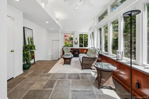 22 Lafayette Road Larchmont NY 10538